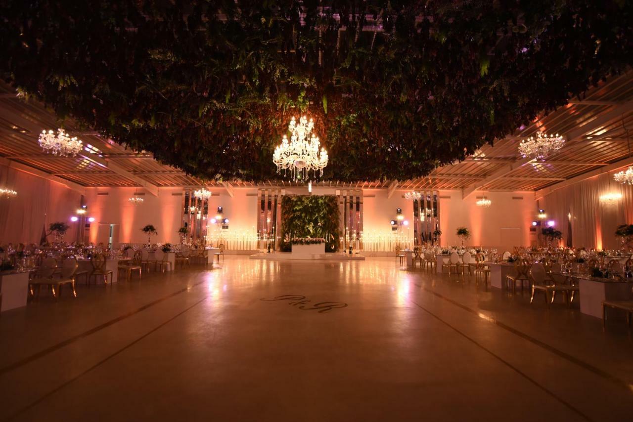 Hotel Continental Vorë Dış mekan fotoğraf